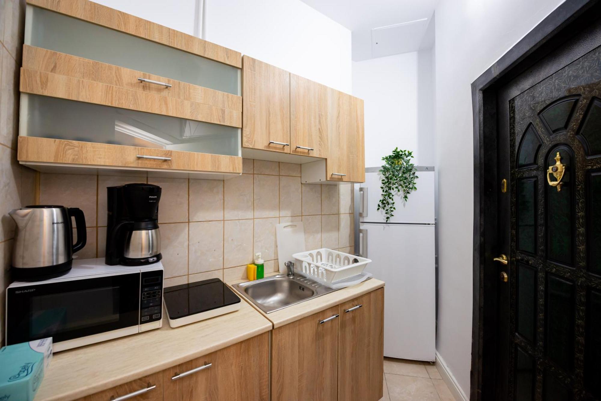 Ideal Accommodation City Center Bukarest Exteriör bild