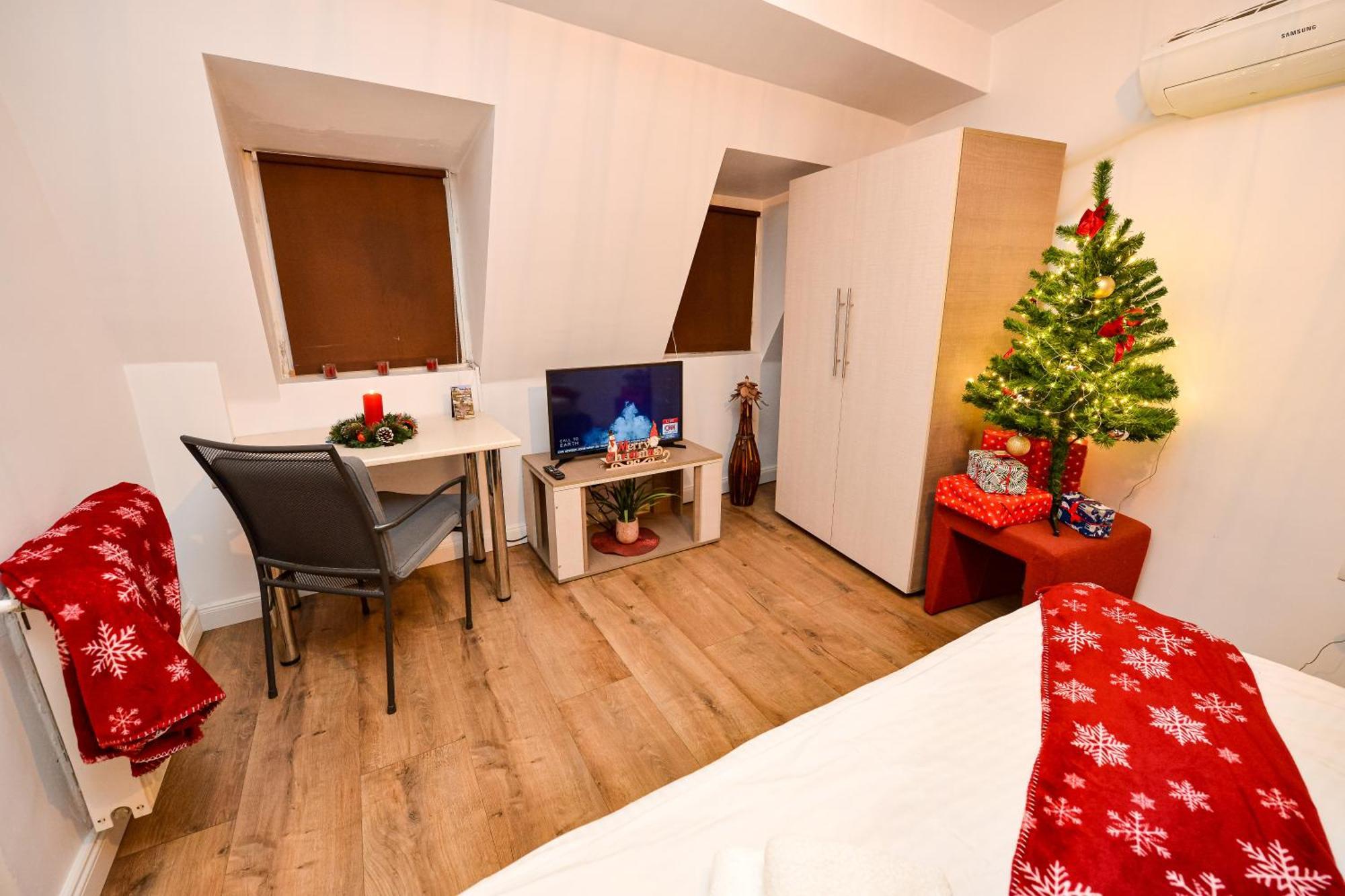 Ideal Accommodation City Center Bukarest Exteriör bild